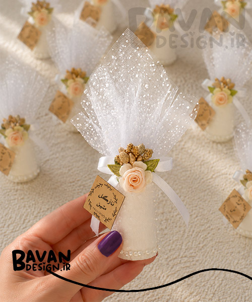 Miniature-sugar-rubbing-favor-for-the-marriage-ceremony